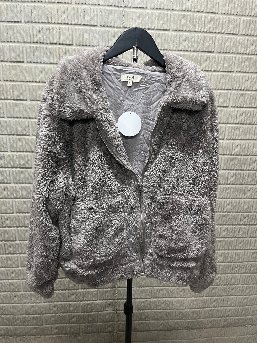 Kensie Plush Faux-Fur Zip Jacket in Light Gray